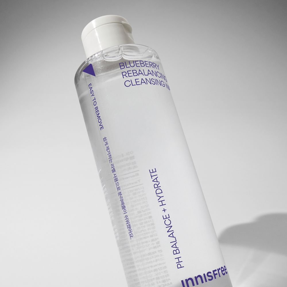 Nước tẩy trang cân bằng ẩm việt quất INNISFREE Blueberry Rebalancing Cleansing Water 200 mL